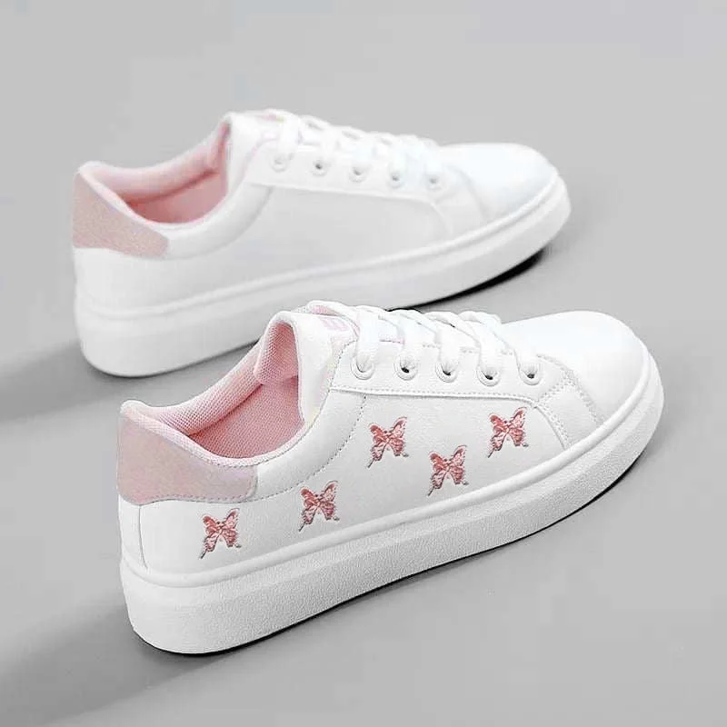 Side butterfly Sneaker